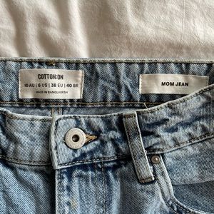 Cotton On Women’s Mom Jeans Size 6